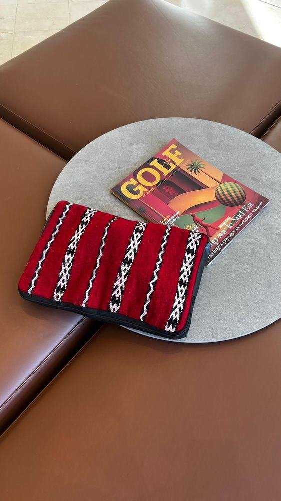 tanara-red-chain-clutch-3-photo Tanara red hanbal chain clutch – handmade in Morocco